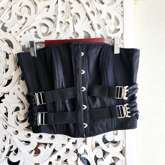 WITH JANE FASTEN STRAPPLES TOP HARDWEAR NWT SIZE SMALL - Picture 13 of 15